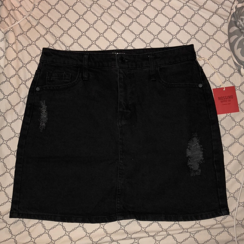 Skirt never worn